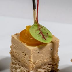 Foie gras pain d'épices, kumquat et gel d'agrumes